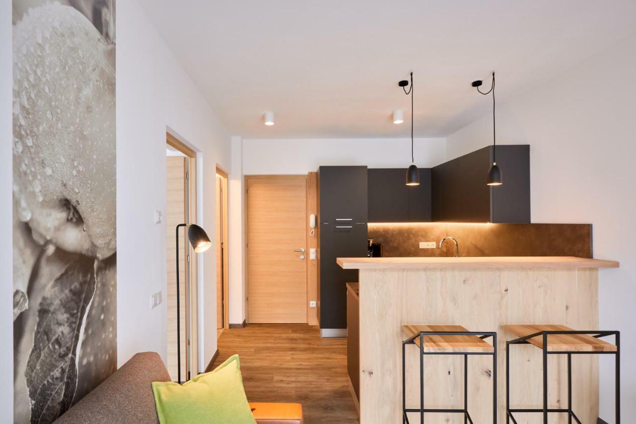 Residence Laitacherhof - Modern Apartments With Outside Pool And Sauna キウーザ エクステリア 写真